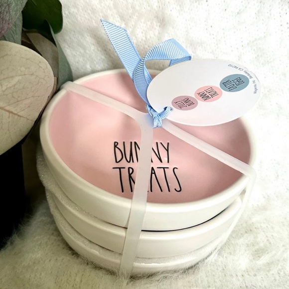 NEW Rae Dunn Easter Tasting Bowls Pastel Jelly Beans, Bunny Treats & Easter Eggs - Picture 3 of 5